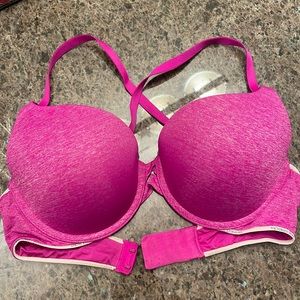 Used- Victoria secret padded push up bra. Size 34D